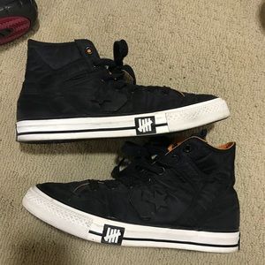 Undefeated converse hi weapon